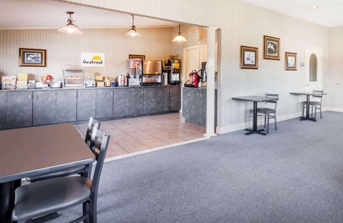 Dover Hotel | 23 m² Hotel ∙ 127 guests