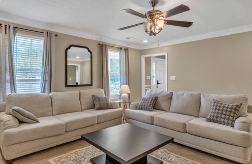 Bel Alton House | 232 m² House ∙ 5 bedrooms ∙ 7 guests