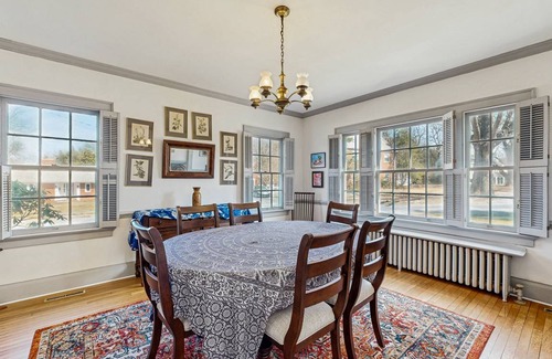 Salisbury House | 232 m² House ∙ 5 bedrooms ∙ 10 guests