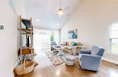 Rehoboth Beach House | 232 m² House ∙ 5 bedrooms ∙ 11 guests