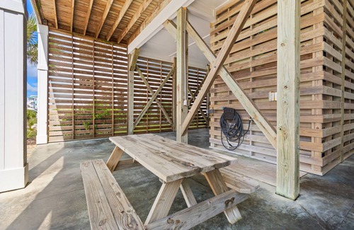 Yaupon Beach House | 238 m² House ∙ 7 bedrooms ∙ 16 guests