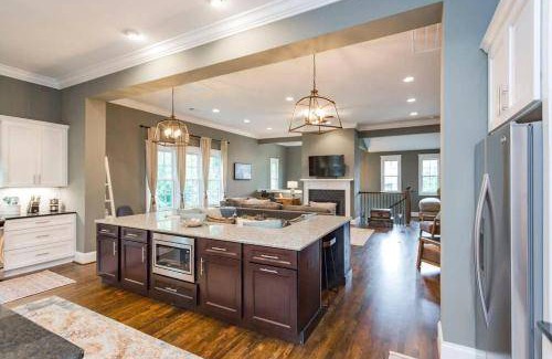 Shelby Hills House | 241 m² House ∙ 1 bedroom ∙ 8 guests