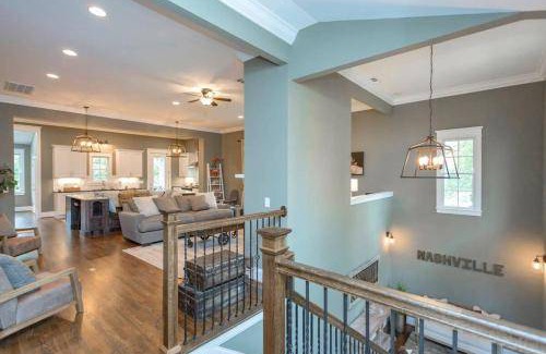 Shelby Hills House | 241 m² House ∙ 1 bedroom ∙ 8 guests