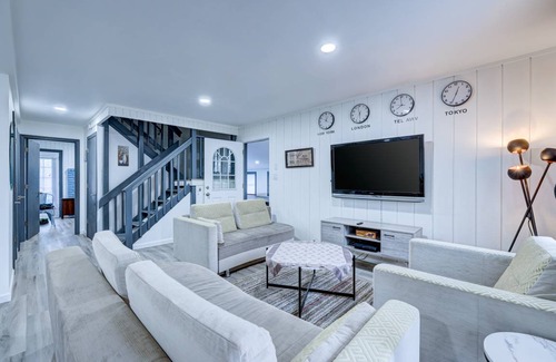 Bushkill Villa | 248 m² Villa ∙ 5 bedrooms ∙ 14 guests