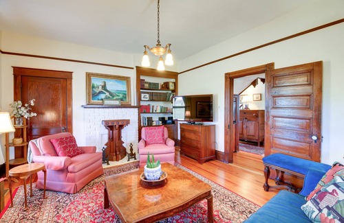 Bristol House | 251 m² House ∙ 3 bedrooms ∙ 6 guests