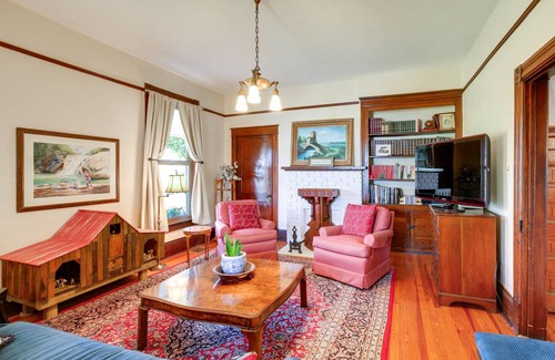 Bristol House | 251 m² House ∙ 3 bedrooms ∙ 6 guests