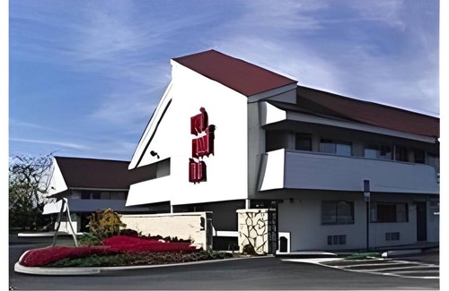 White Hall Hotel | 26 m² Hotel ∙ 127 guests