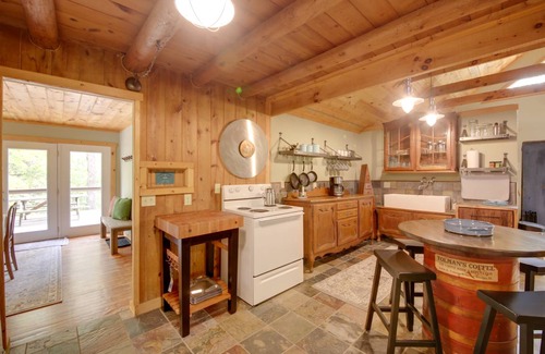 Bath House | 260 m² House ∙ 3 bedrooms ∙ 8 guests