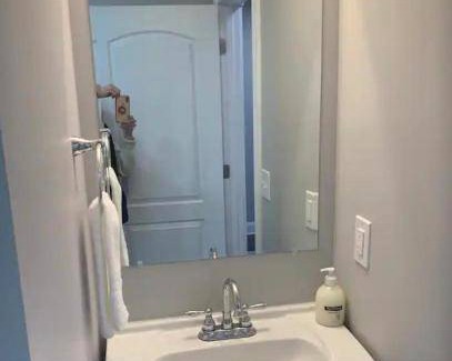 West Columbus House | 269 m² House ∙ 2 bedrooms ∙ 8 guests