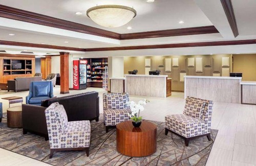 Independence Hotel | 27 m² Hotel ∙ 127 guests