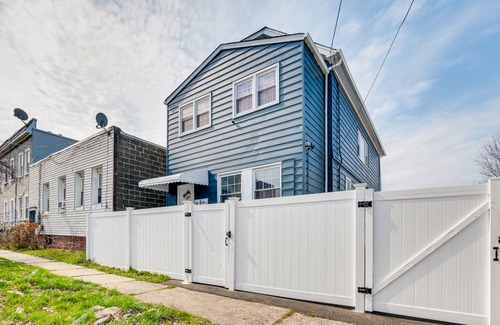 Linden House | 278 m² House ∙ 2 bedrooms ∙ 4 guests