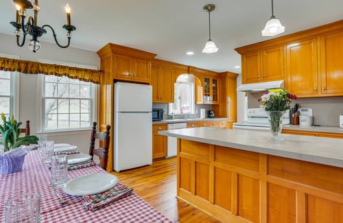 Layton House | 278 m² House ∙ 3 bedrooms ∙ 8 guests