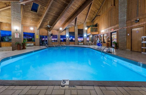Lancaster Hotel | 28 m² Hotel ∙ 127 guests