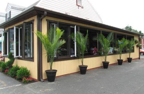 Doylestown Hotel | 28 m² Hotel ∙ 6 guests