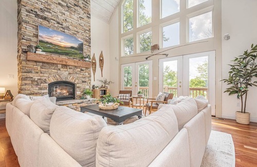Oakland House | 282 m² House ∙ 6 bedrooms ∙ 16 guests