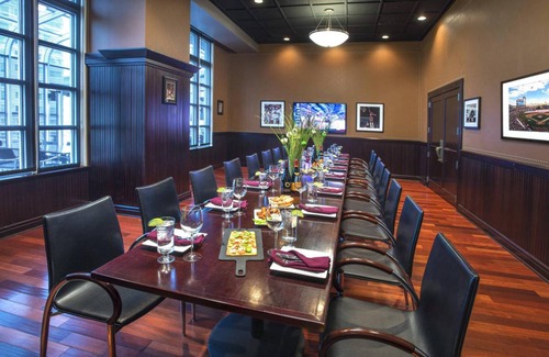 West Conshohocken Hotel | 29 m² Hotel ∙ 127 guests