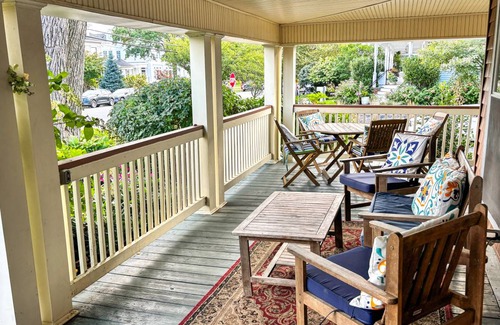 Asbury Park House | 293 m² House ∙ 8 bedrooms ∙ 12 guests