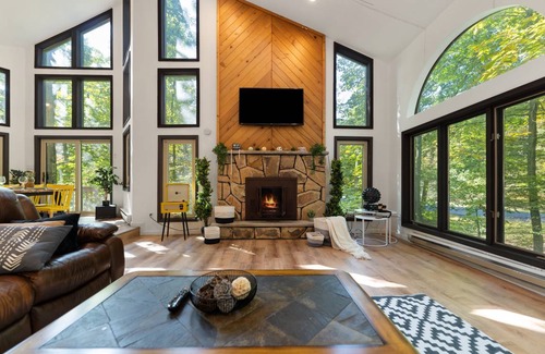 East Stroudsburg House | 305 m² House ∙ 5 bedrooms ∙ 14 guests
