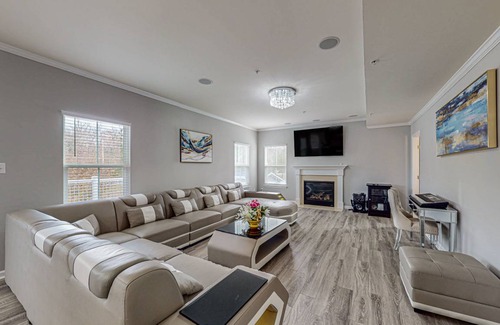 Waldorf House | 307 m² House ∙ 4 bedrooms ∙ 10 guests