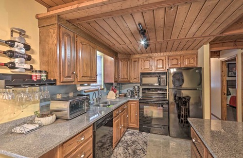 Henryville House | 309 m² House ∙ 4 bedrooms ∙ 10 guests