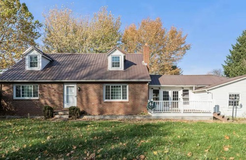 Johnstown House | 325 m² House ∙ 5 bedrooms ∙ 13 guests