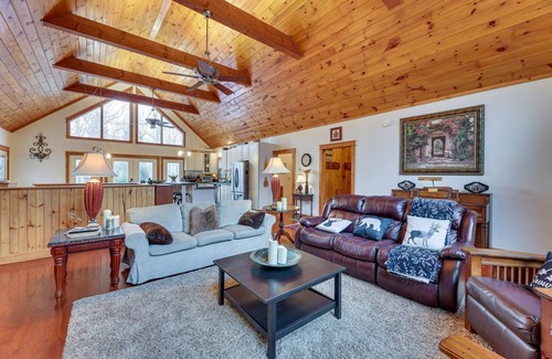 Snowshoe House | 325 m² House ∙ 5 bedrooms ∙ 15 guests