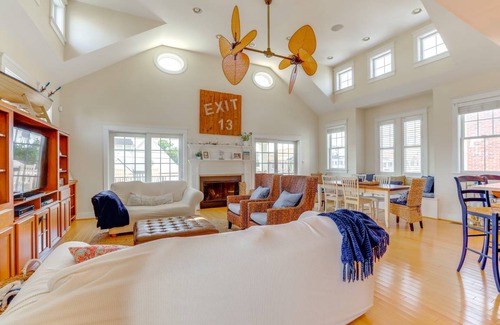 Avalon House | 357 m² House ∙ 6 bedrooms ∙ 18 guests