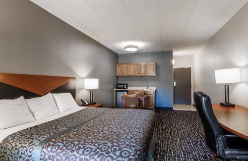 Rohrerstown Hotel | 36 m² Hotel ∙ 127 guests