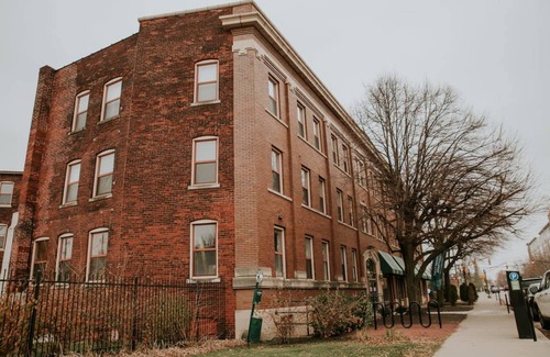 Chatham-Arch Apartment | 362 m² Apartment ∙ 6 bedrooms ∙ 24 guests