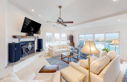 Sandbridge House | 369 m² House ∙ 7 bedrooms ∙ 16 guests