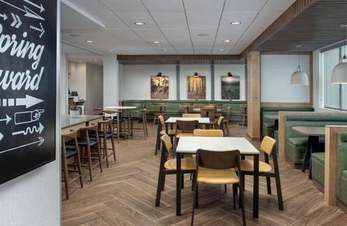 Aberdeen Hotel | 37 m² Hotel ∙ 5 guests