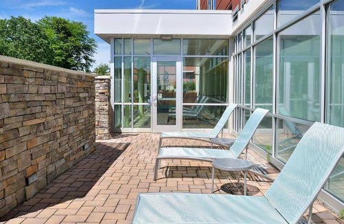 Voorhees Hotel | 37 m² Hotel ∙ 5 guests