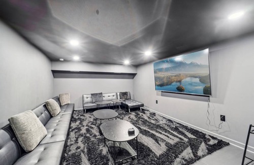 Port Tobacco Ski Chalet | 372 m² Chalet ∙ 5 bedrooms ∙ 16 guests