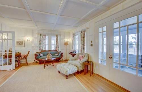 The Pines House | 372 m² House ∙ 7 bedrooms ∙ 12 guests