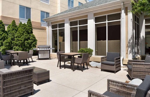 Saint Marys  Allen County Hotel | 40 m² Hotel ∙ 127 guests
