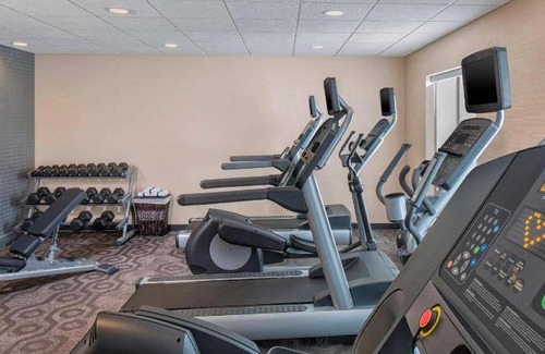 Branchburg Hotel | 400 m² Hotel ∙ 127 guests