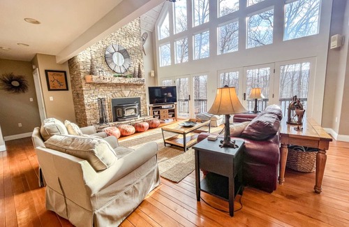 McHenry House | 409 m² House ∙ 5 bedrooms ∙ 14 guests