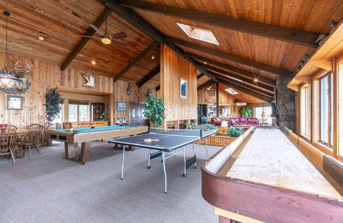 Centreville House | 409 m² House ∙ 5 bedrooms ∙ 15 guests