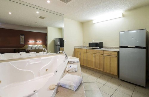 Bellmawr Hotel | 41 m² Hotel ∙ 127 guests