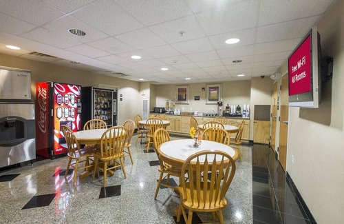 Bellmawr Hotel | 41 m² Hotel ∙ 127 guests