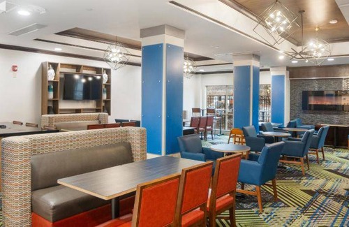 Arlington Heights Hotel | 42 m² Hotel ∙ 127 guests