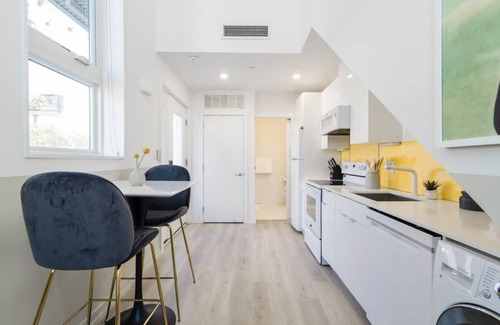 Chinatown Apartment | 44 m² Apartment ∙ 1 bedroom ∙ 4 guests