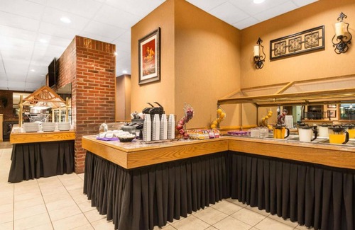 Paintsville Hotel | 49 m² Hotel ∙ 127 guests