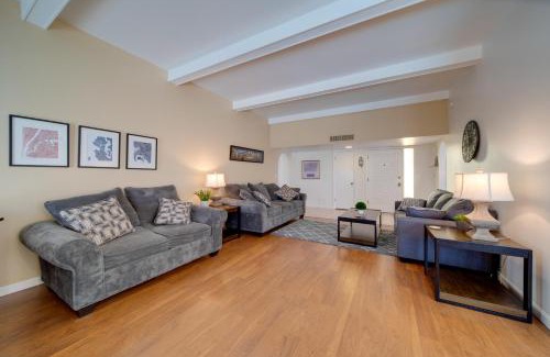 Litchfield Park House | 5 Mi to Camelback Ranch Pet-Friendly Home with Pool