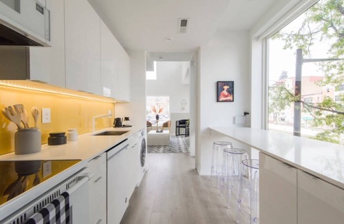 Chinatown Apartment | 54 m² Apartment ∙ 1 bedroom ∙ 4 guests