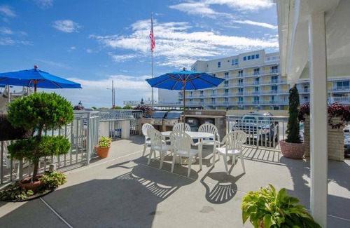 Wildwood Crest Hotel | 56 m² Motel ∙ 2 bedrooms ∙ 10 guests