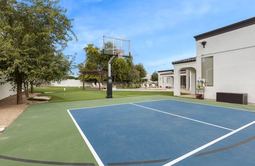 Paradise Valley Villa | 583 m² Villa ∙ 6 bedrooms ∙ 19 guests
