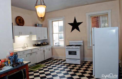 Maysville House | 59 m² Motel ∙ 4 guests