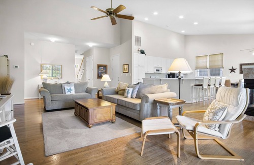 Ocean View House | 5BR Bear Trap Home w/Golf Views & Huge Screened Porch