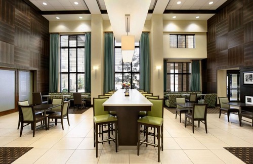 Mahwah Hotel | 60 m² Hotel ∙ 127 guests